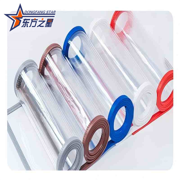 Extrusora de tiras de PVC totalmente automática de 200 mm de ancho para almacenamiento en frío