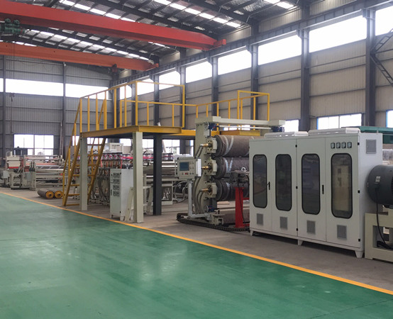 Máquina extrusora de tableros de aluminio y plástico HDPE