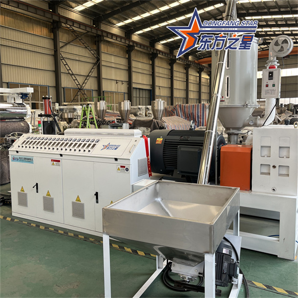 Línea de extrusión de láminas impermeables TPO TPE